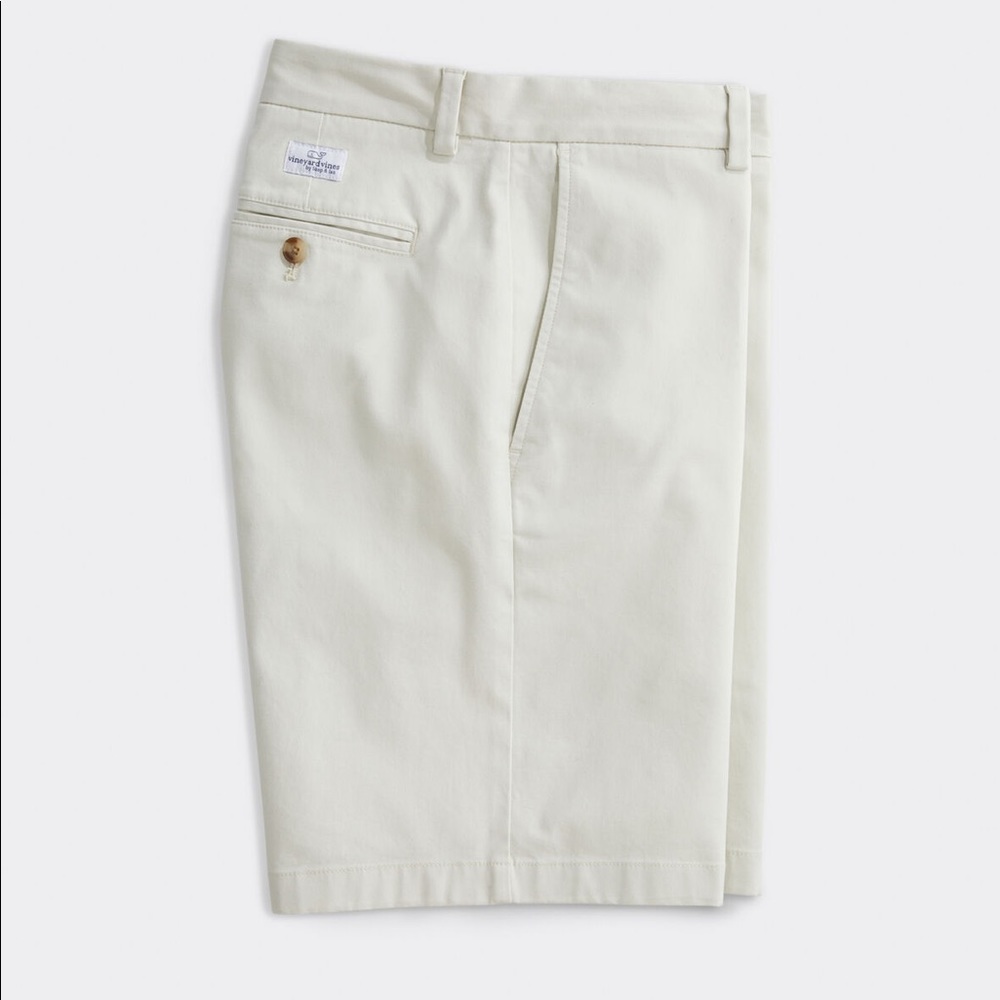 Vineyard Vines Short